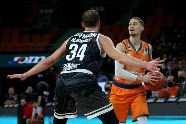 灵活多变的 灵活多变的