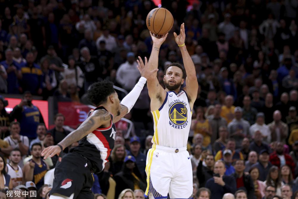 篮板卡位意 篮板卡位意